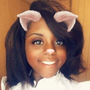 Meet your Posher, Andria